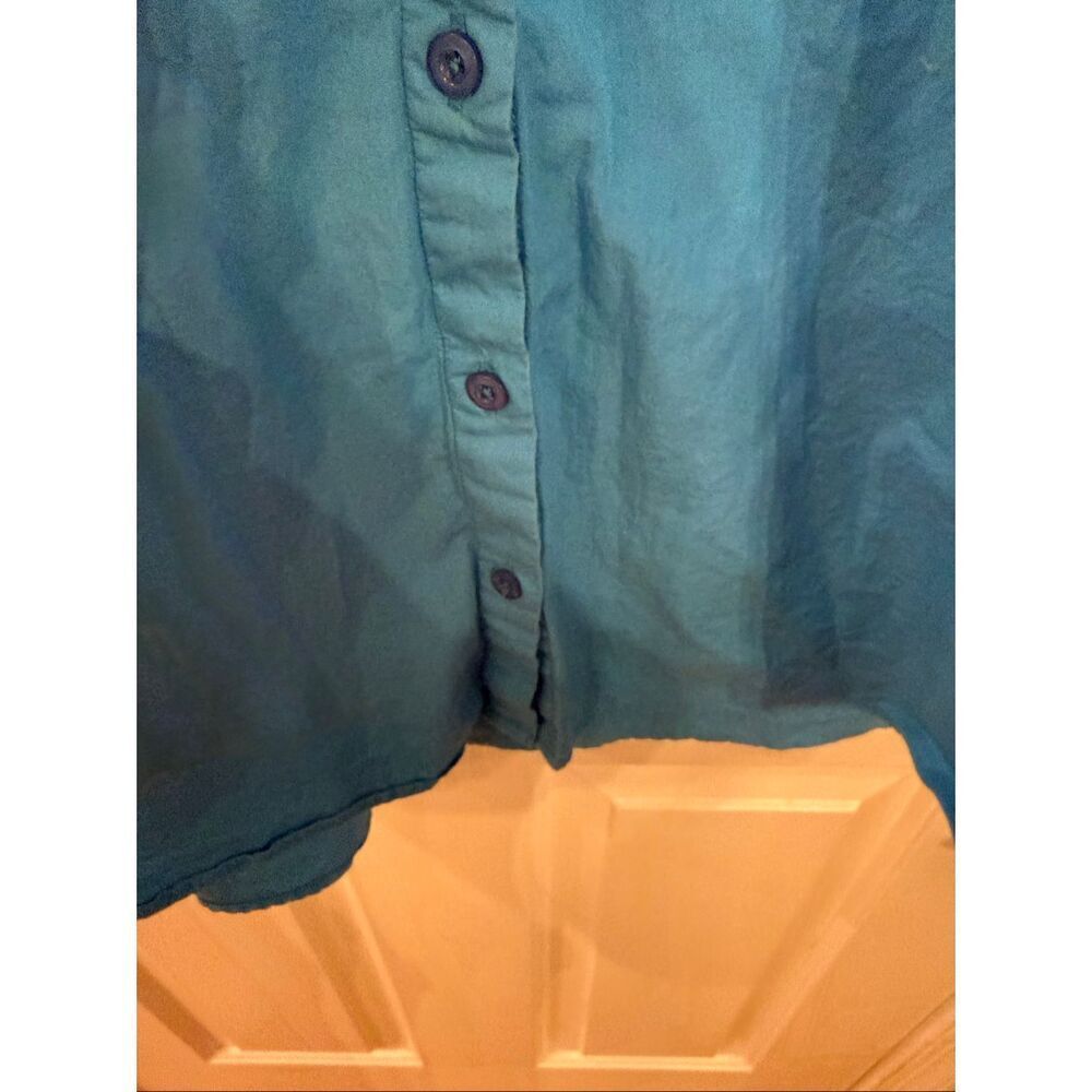 The Shirt Rochelle Behrens Royal Blue Cap Sleeve Button Up Shirt sz M EUC - Picture 5 of 8